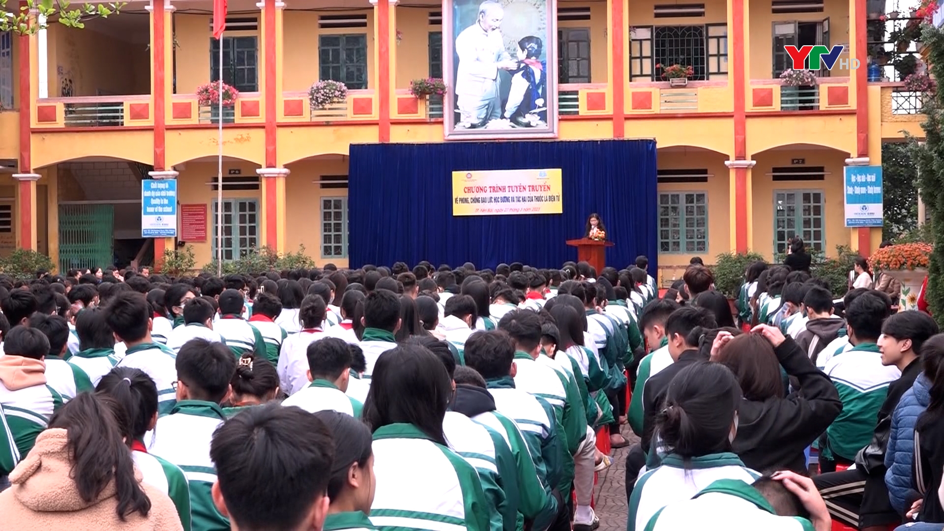Tuyên truyền phòng chống bạo lực học đường và tác hại của thuốc lá điện tử tại trường THCS Yên Ninh, TP Yên Bái