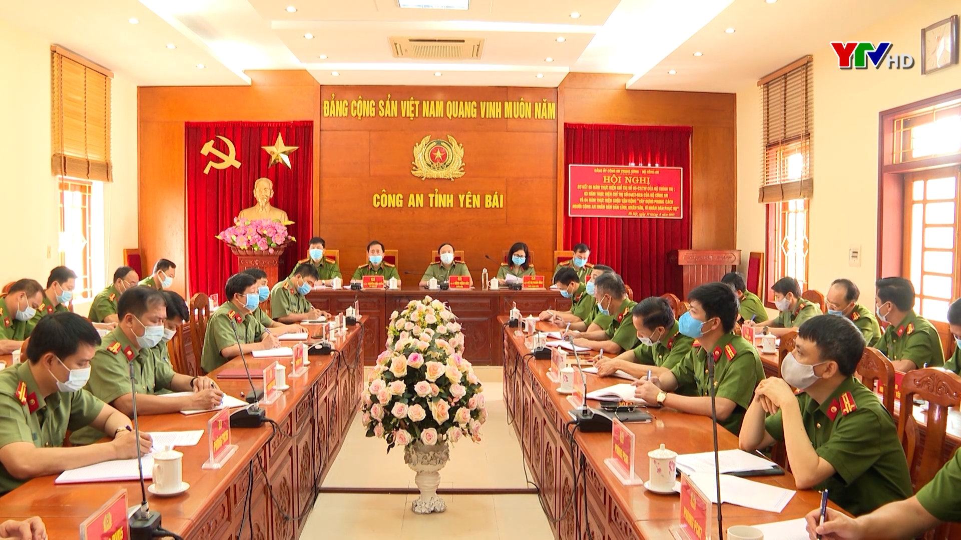 Cán bộ, chiến sỹ Công an nhân dân đẩy mạnh học tập và làm theo tư tưởng, đạo đức, phong cách Hồ Chí Minh