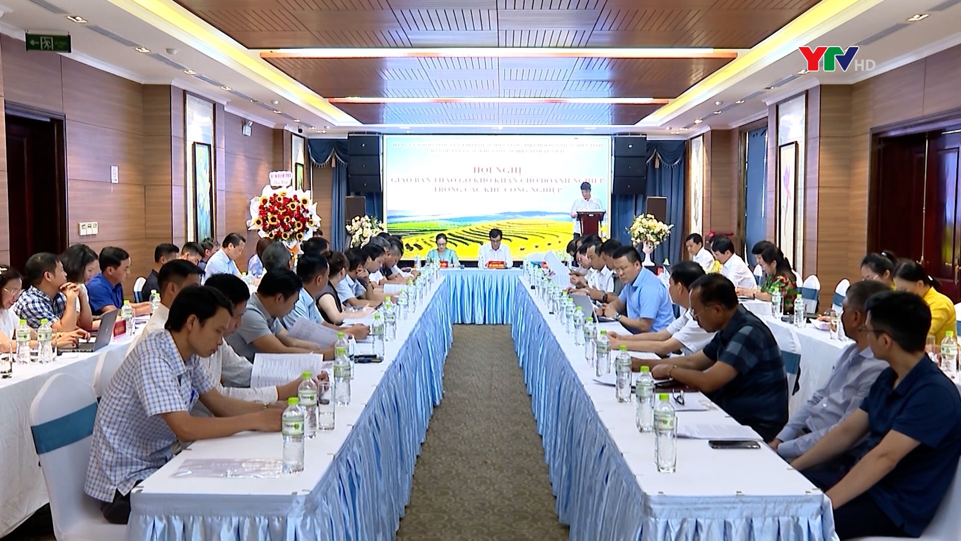 Tháo gỡ khó khăn cho doanh nghiệp trong các khu công nghiệp năm 2023