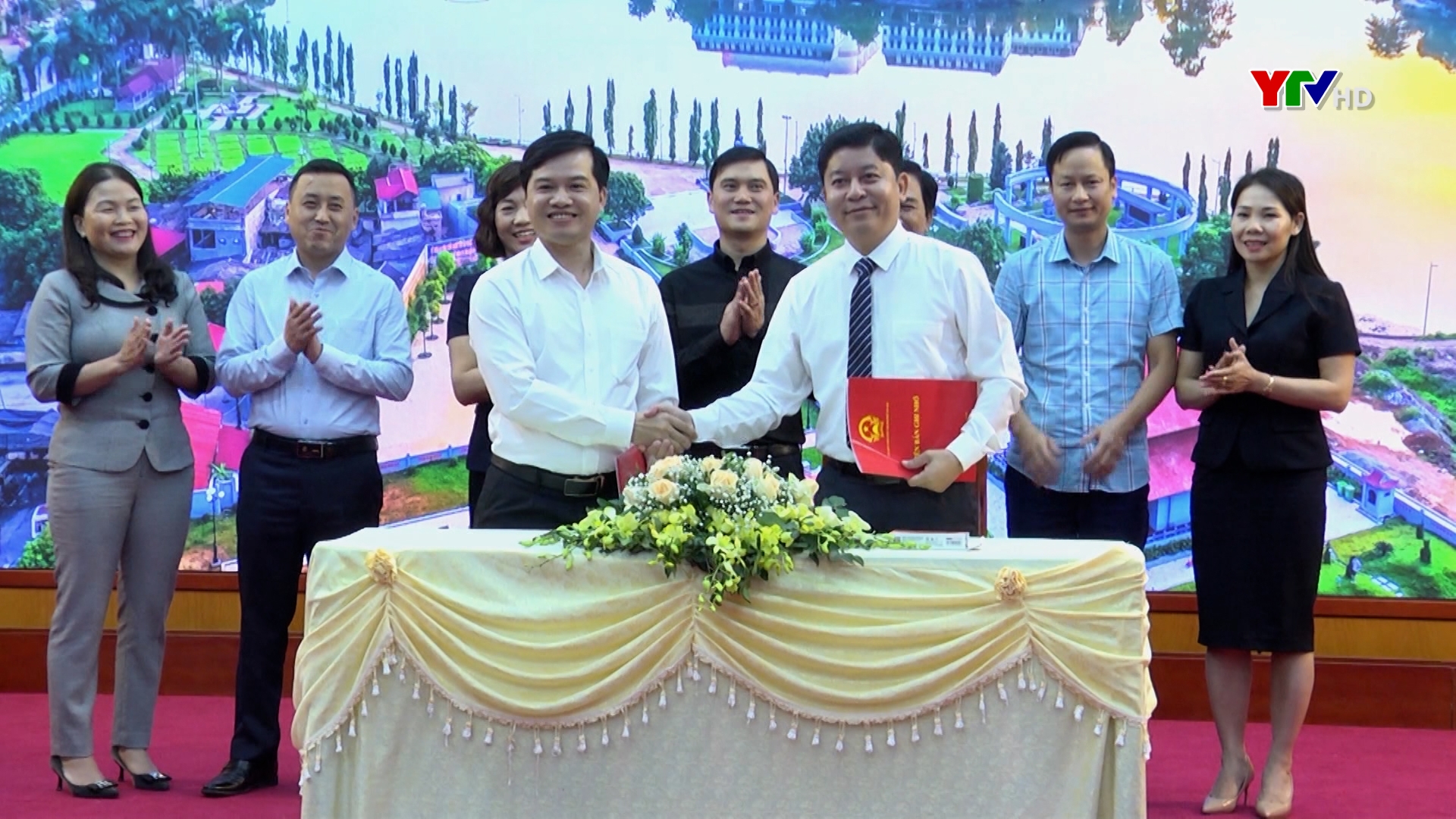 Hội nghị trao đổi kinh nghiệm giữa TP Yên Bái với các huyện, thị về kết nối phát triển du lịch