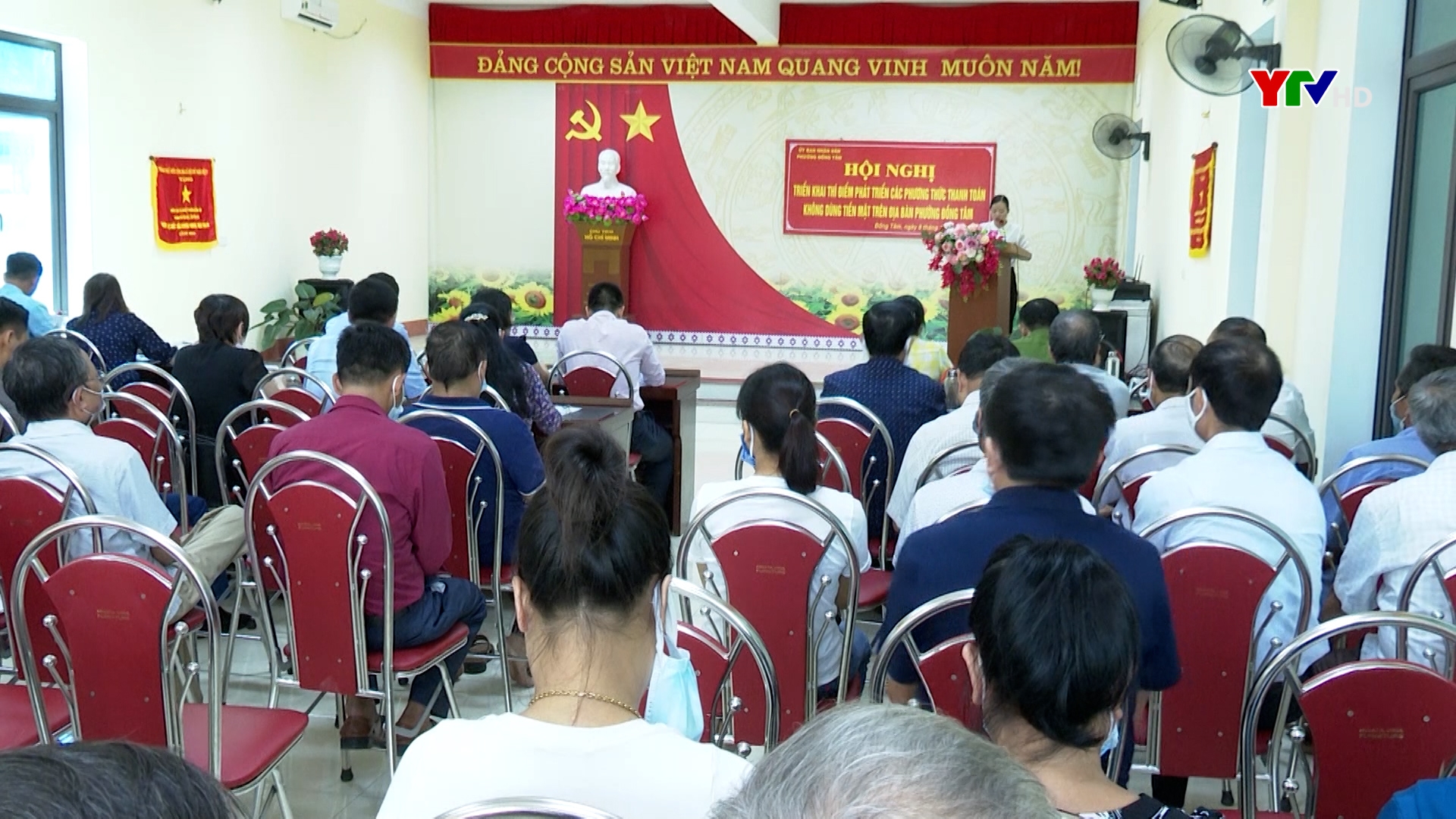 Triển khai thí điểm phát triển các phương thức thanh toán không dùng tiền mặt