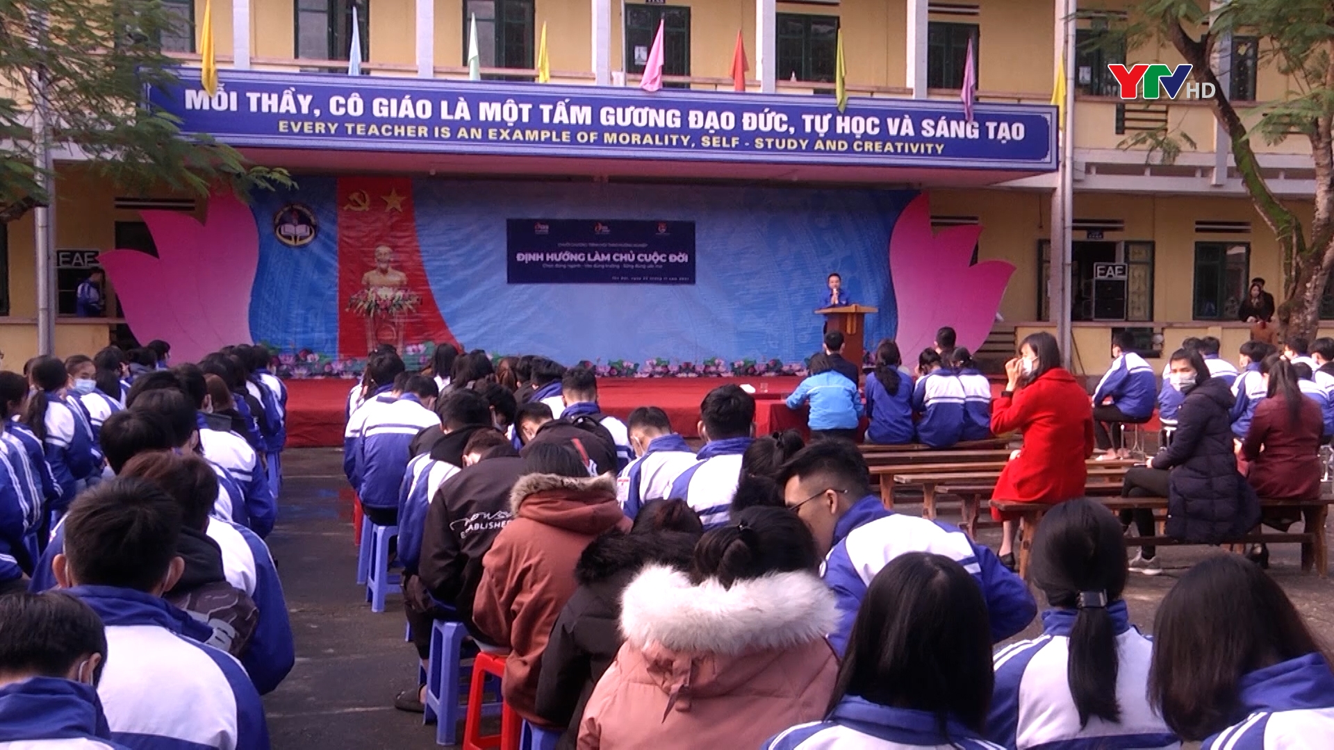 Hội thảo hướng nghiệp cho học sinh lớp 12 tại Trường THPT Trần Nhật Duật, huyện Yên Bình