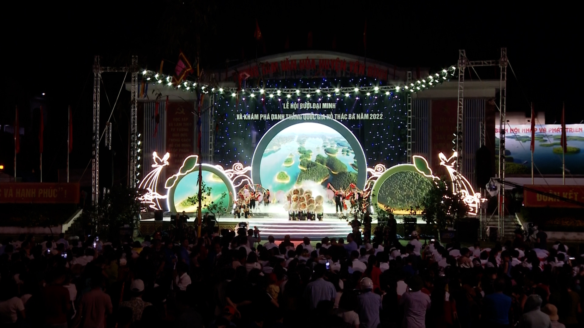 Tường thuật Khai mạc Lễ hội Bưởi Đại Minh và Khám phá danh thắng quốc gia hồ Thác Bà năm 2022