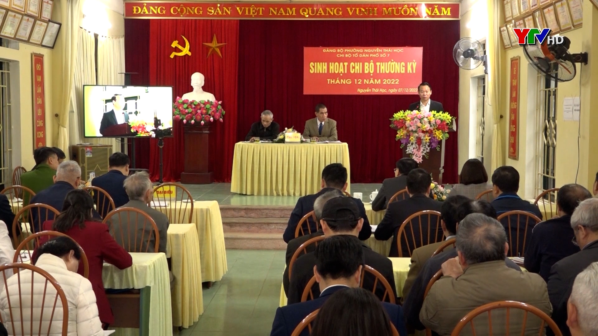 Bí thư Tỉnh ủy Đỗ Đức Duy dự sinh hoạt Chi bộ Tổ dân phố số 7, phường Nguyễn Thái Học, thành phố Yên Bái